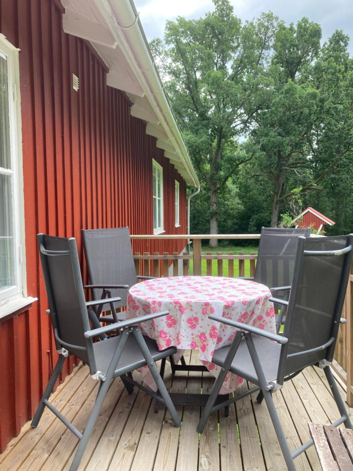 Klaraborg - Rum Och Koek I Borgvik Exterior foto