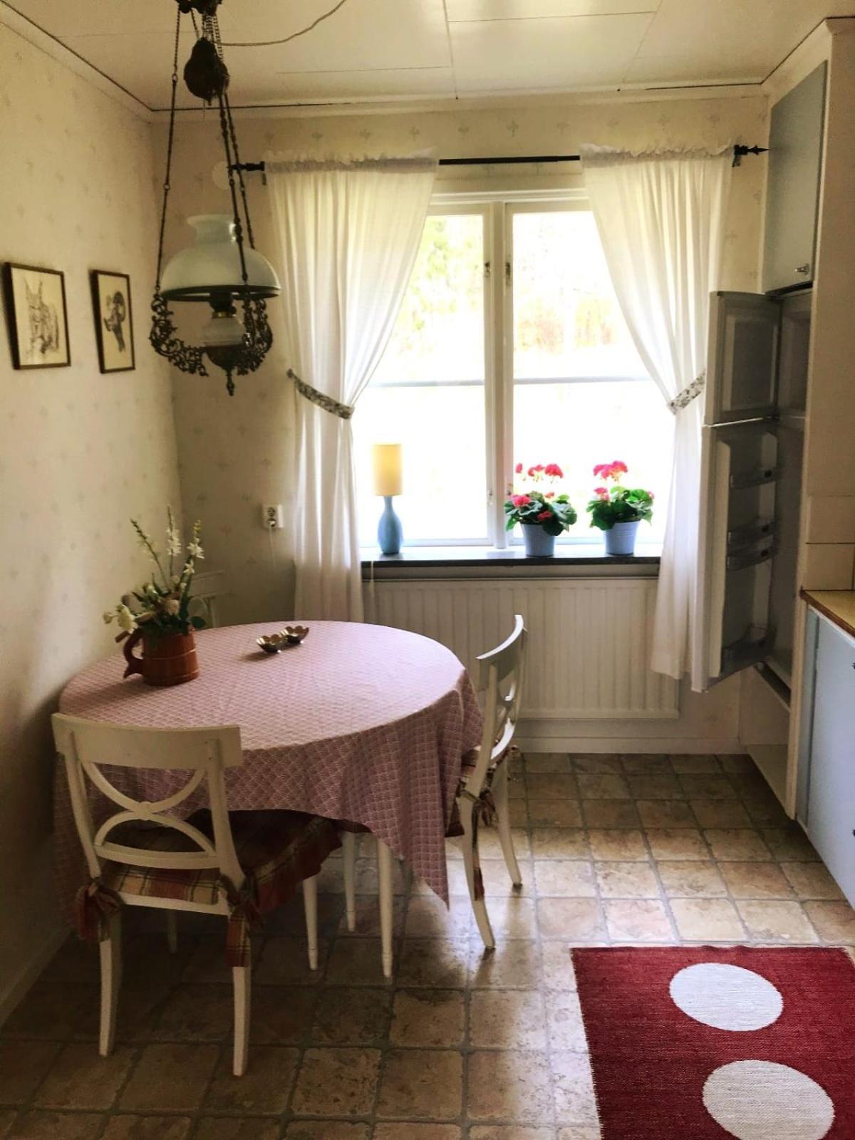 Klaraborg - Rum Och Koek I Borgvik Exterior foto